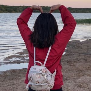 Meet your Posher, San